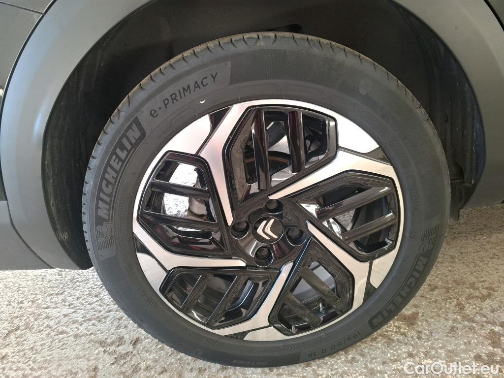  Citroen  C4 CITROEN  X / 2022 / 4P / Berline PureTech 130 S&S EAT8 Shine #7
