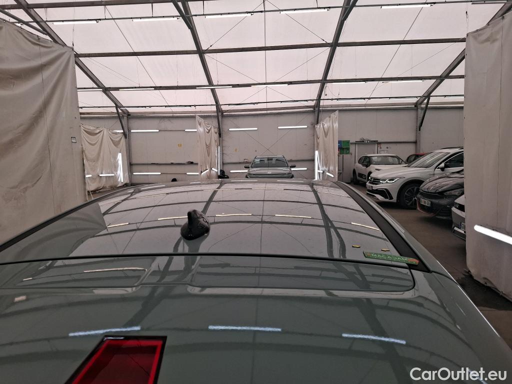  Hyundai  Konna HYUNDAI Kona / 2023 / 5P / SUV 1.6 HYBRID 141 INTUITIVE HEV #1