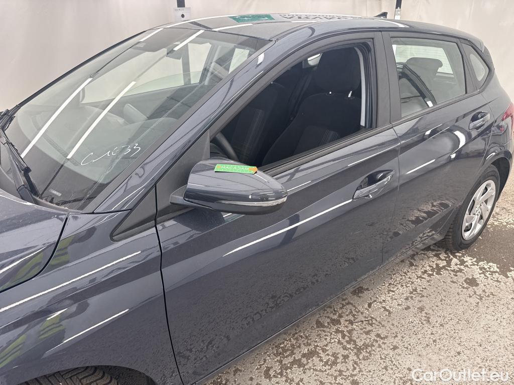  Hyundai  i20  Initia 1.2 85CV BVM5 E6d #11