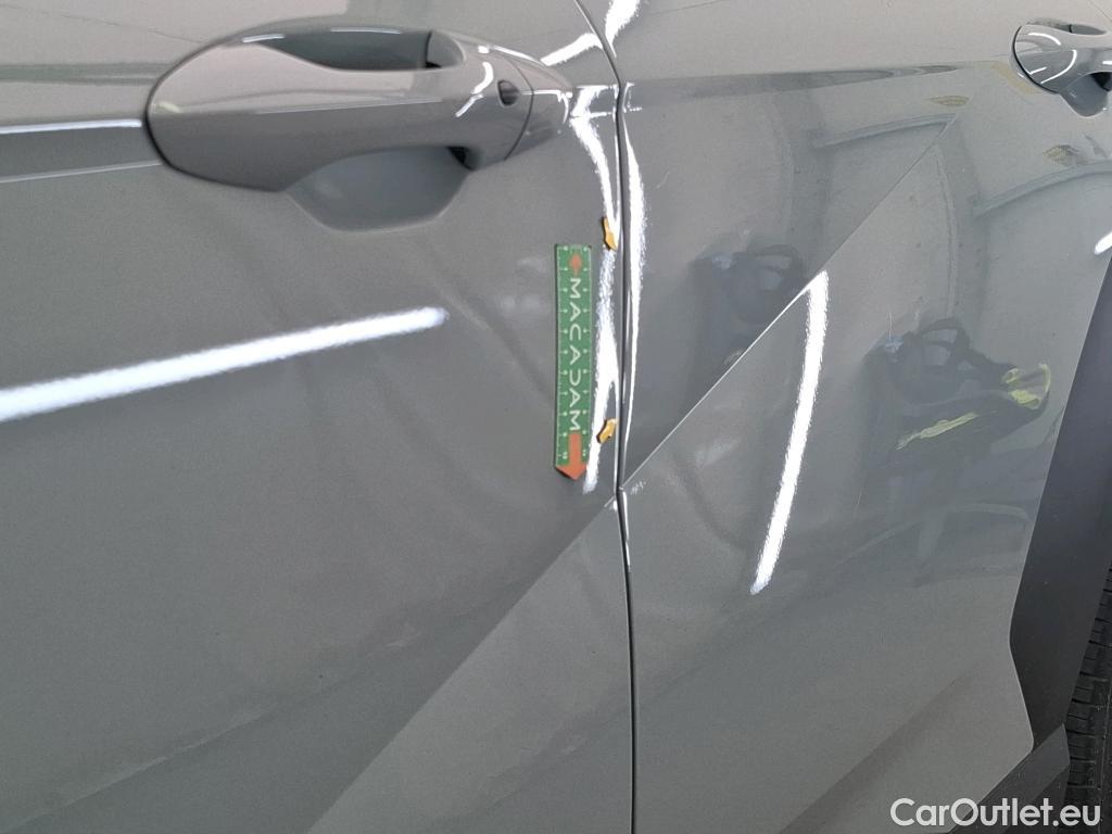  Hyundai  Konna HYUNDAI Kona / 2023 / 5P / SUV 1.6 HYBRID 141 INTUITIVE HEV #6