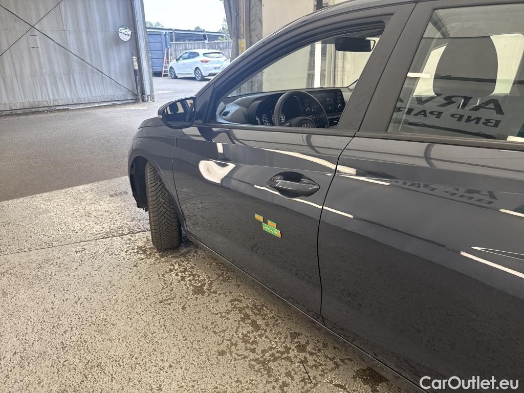  Hyundai  i20  Initia 1.2 85CV BVM5 E6d #21