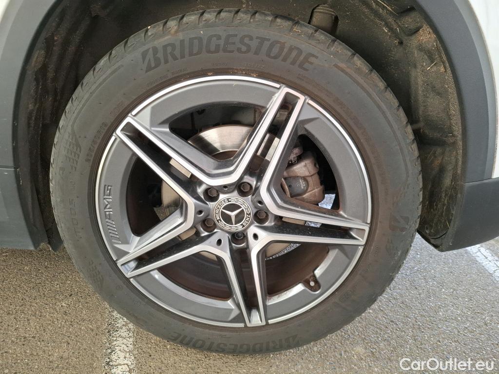  Mercedes  GLA MERCEDES-BENZ  / 2020 / 5P / SUV 2.0  220D AMG LINE 4MATIC DCT #2