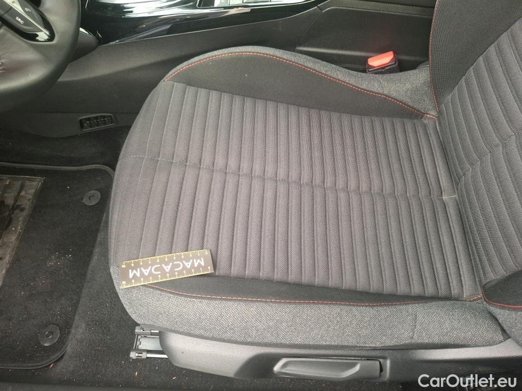  Peugeot  2008  (e-) Active Pack 50kWh BVA #8