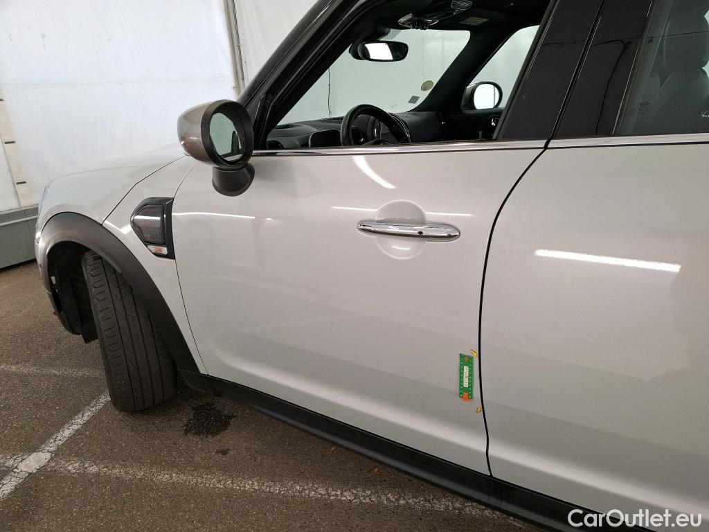  Mini  Countryman MINI  / 2020 / 5P / Crossover Cooper D Edition Northwood 150 ch BVA8 #41