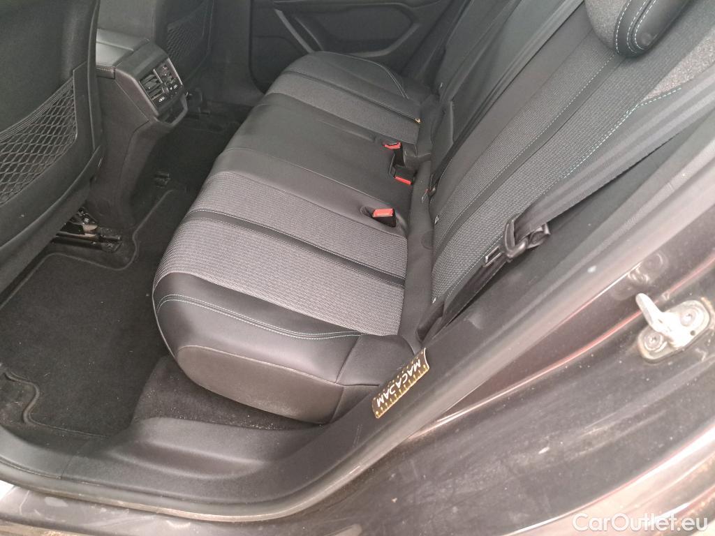  Peugeot  3008  II Allure Pack 1.2 PureTech 130CV BVA8 E6d #42