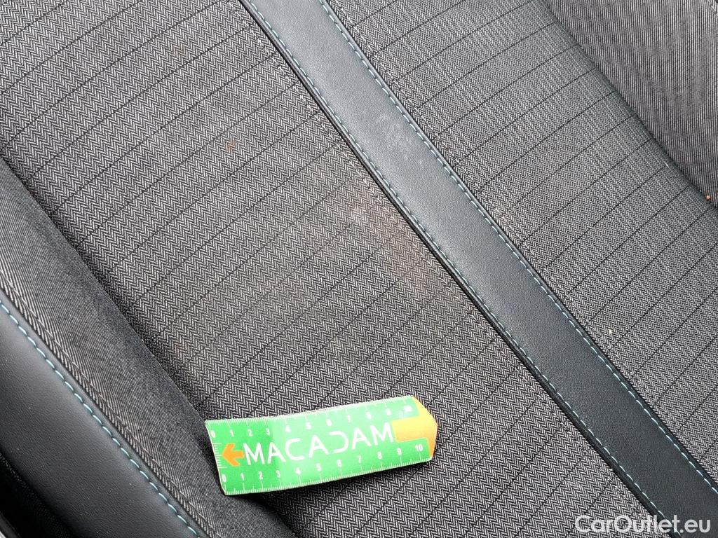  Peugeot  208  Allure Business 1.5 HDi 100CV BVM6 E6d #28