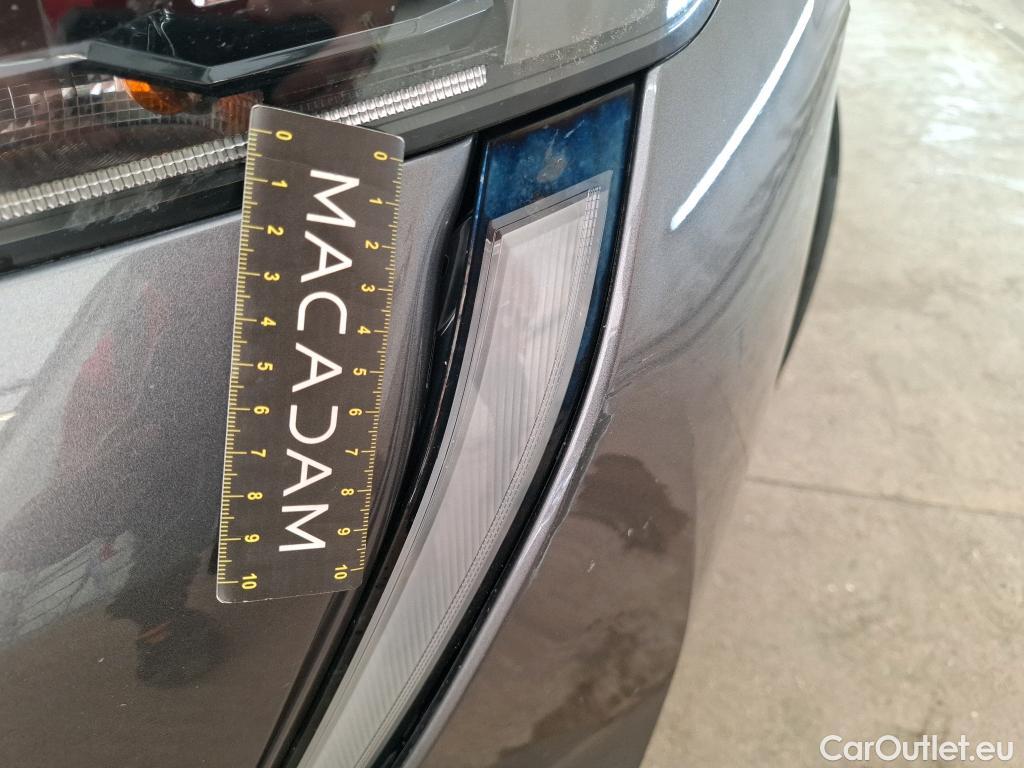  Peugeot  208 PEUGEOT  / 2019 / 5P / Berline Puretech 75 S&S Active Business #4