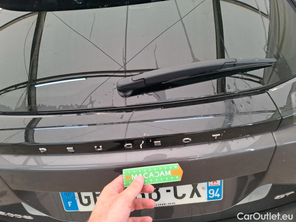  Peugeot  2008  GT 1.2 PureTech 130CV BVM6 E6d #1