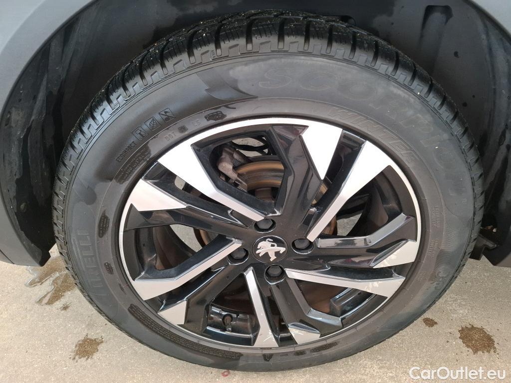  Peugeot  2008  GT 1.2 PureTech 130CV BVM6 E6d #4