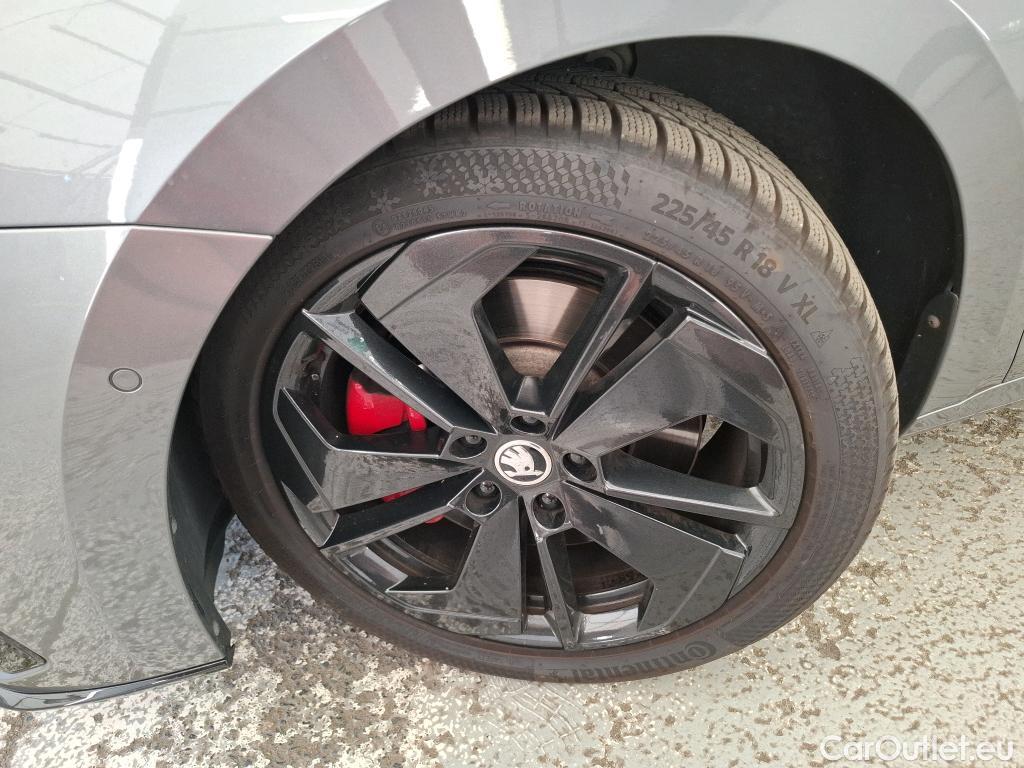  Skoda  Octavia  Break RS 2.0 TSI 245CV BVA7 E6d #8
