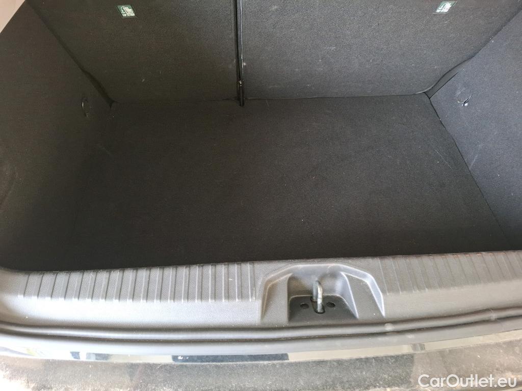  Renault  Clio  V Business 1.6 E-TECH Hybrid 140CV BVA6 E6d #39