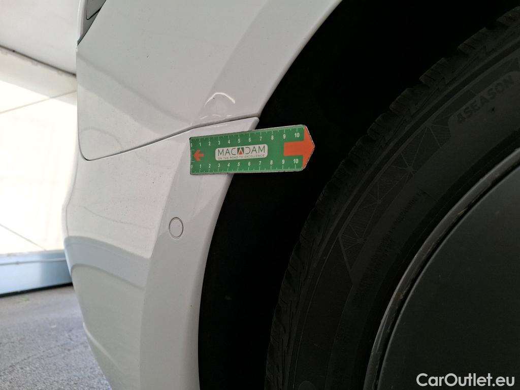  Tesla  Model 3 TESLA  / 2018 / 4P / Berline Autonomie Standard Plus RWD #3