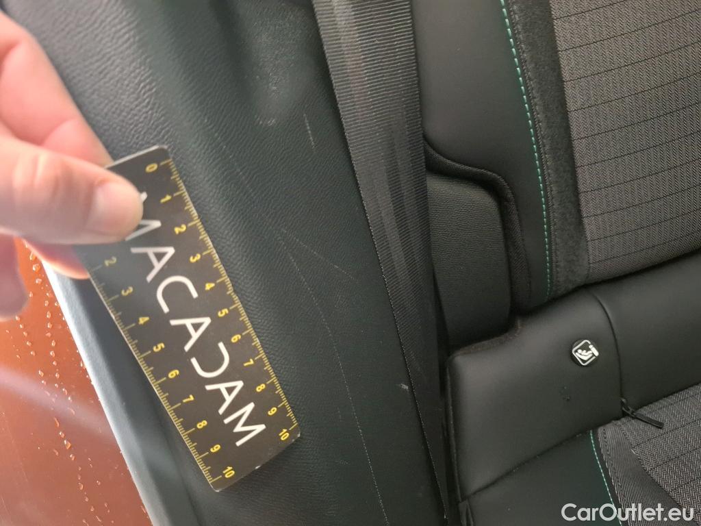  Peugeot  2008   / 2019 / 5P / Crossover 1.2 PT 130 SS EAT8 ALLURE BUSINESS / GARANTIE STELLANTIS 10 ANS VOIR PHOTO 2 #5