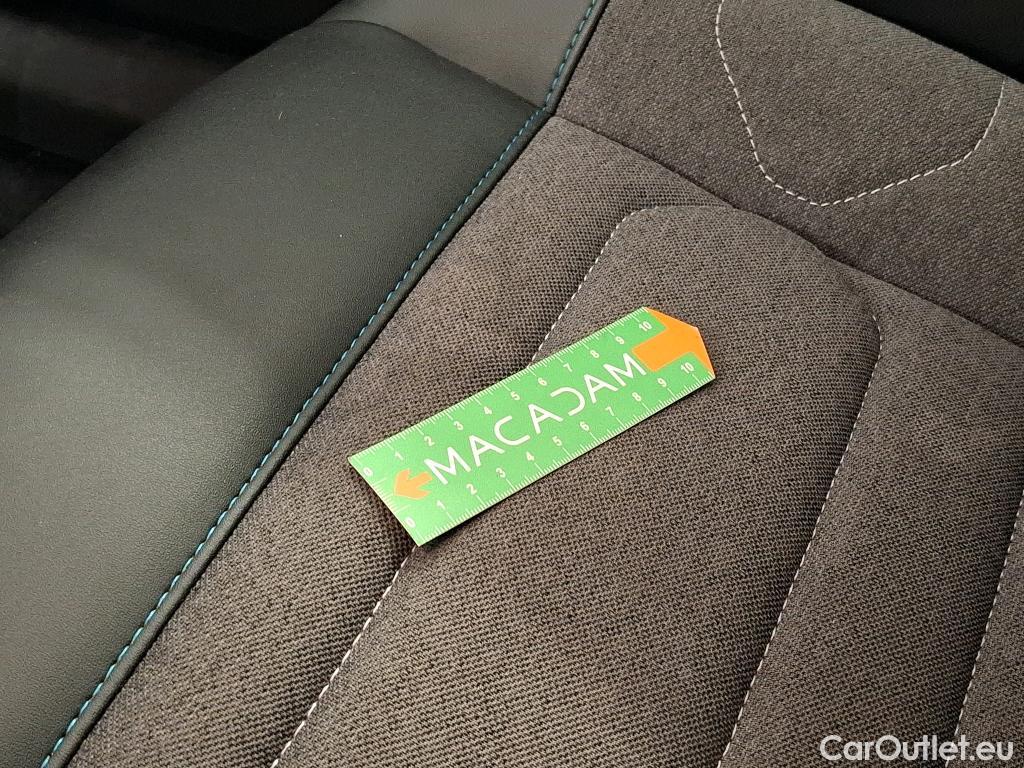  Citroen  C4   X / 2022 / 4P / Berline PureTech 130 SS EAT8 Feel Pack / GARANTIE STELLANTIS 10 ANS VOIR PHOTO 2 #76