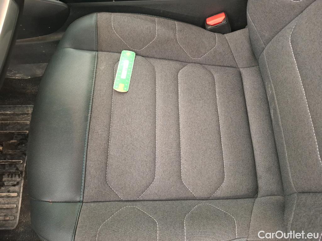  Citroen  C4   X / 2022 / 4P / Berline PureTech 130 SS EAT8 Feel Pack / GARANTIE STELLANTIS 10 ANS VOIR PHOTO 2 #63