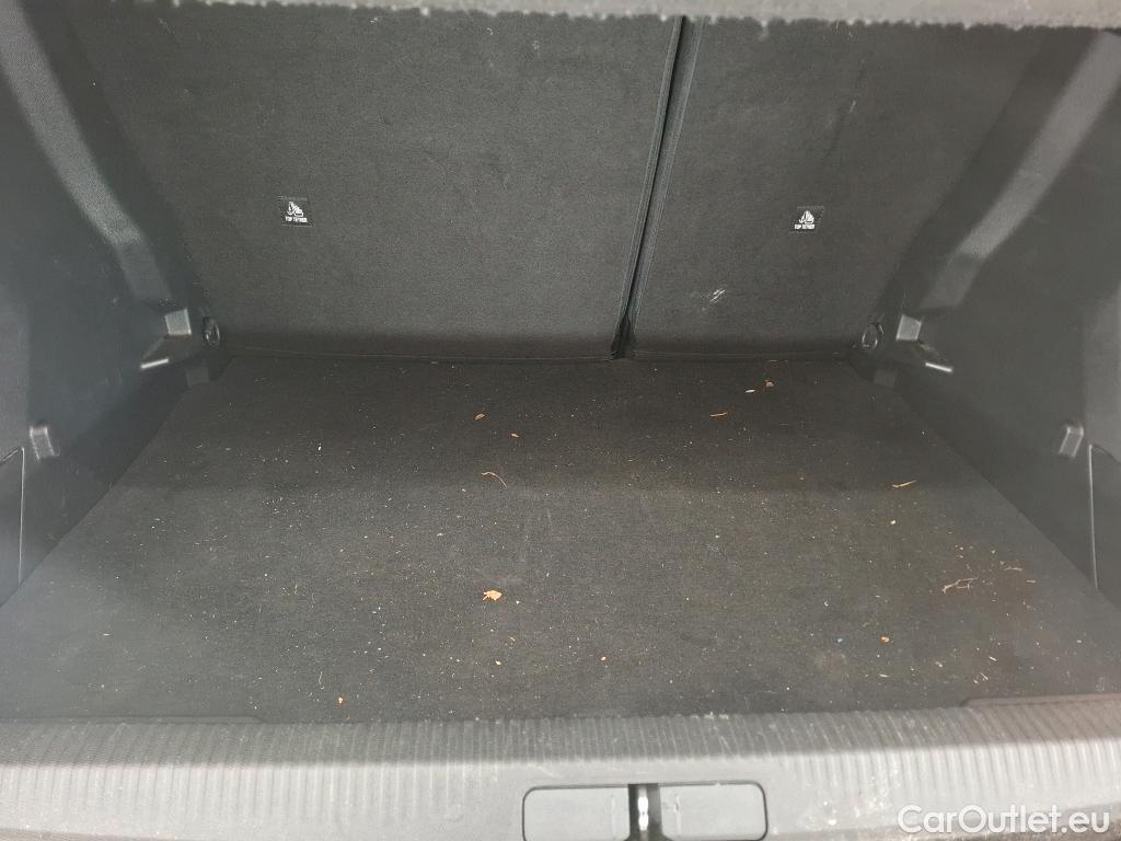  Peugeot  2008   / 2019 / 5P / Crossover 1.2 PT 130 SS EAT8 ALLURE BUSINESS / GARANTIE STELLANTIS 10 ANS VOIR PHOTO 2 #8