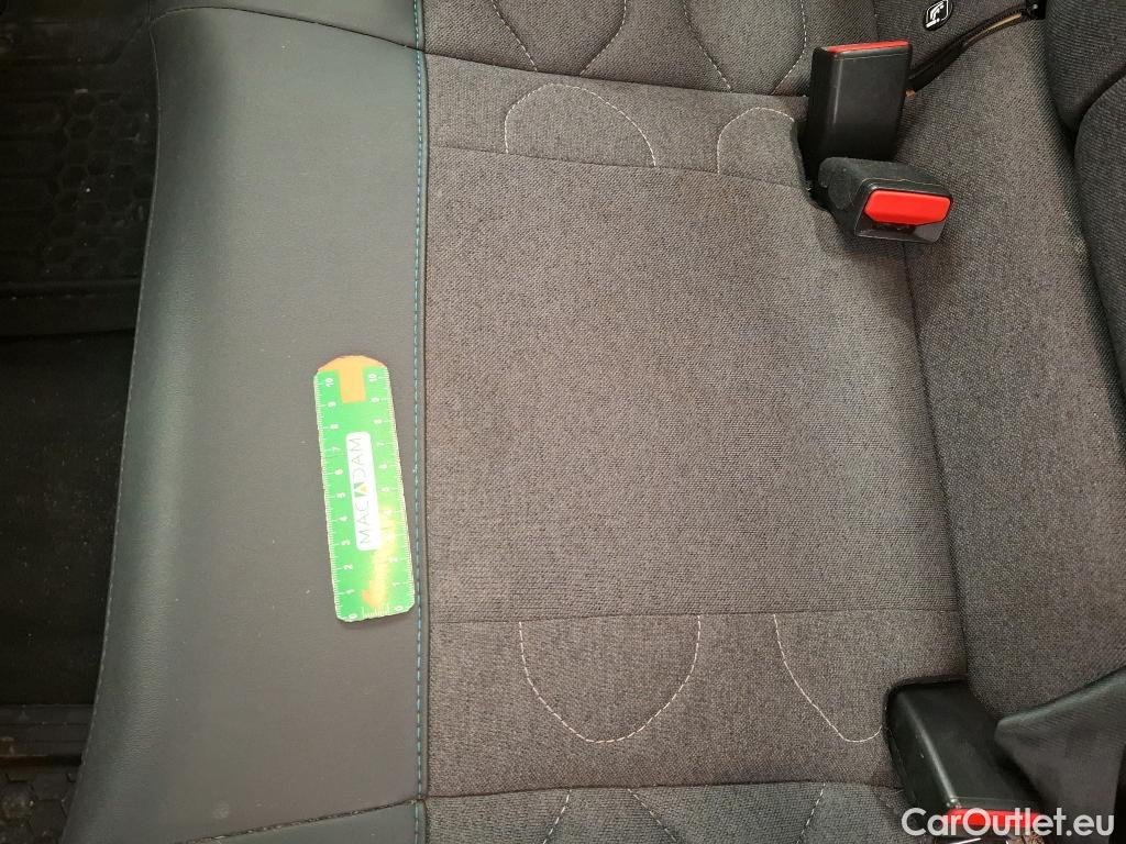  Citroen  C4   X / 2022 / 4P / Berline PureTech 130 SS EAT8 Feel Pack / GARANTIE STELLANTIS 10 ANS VOIR PHOTO 2 #65