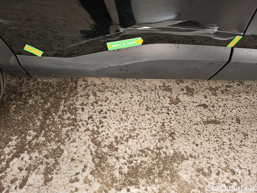 Citroen  C4   X / 2022 / 4P / Berline PureTech 130 SS EAT8 Feel Pack / GARANTIE STELLANTIS 10 ANS VOIR PHOTO 2 #89