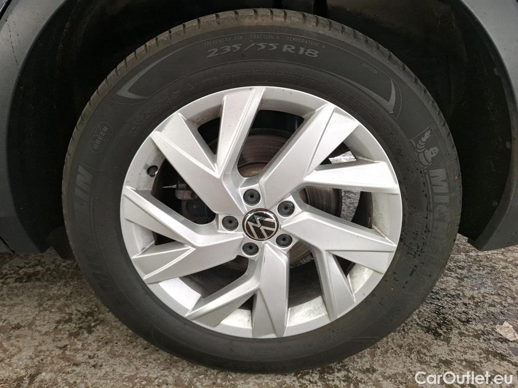  Volkswagen  Tiguan VOLKSWAGEN  / 2020 / 5P / SUV 2.0 TDI 150 DSG7 Elegance #6