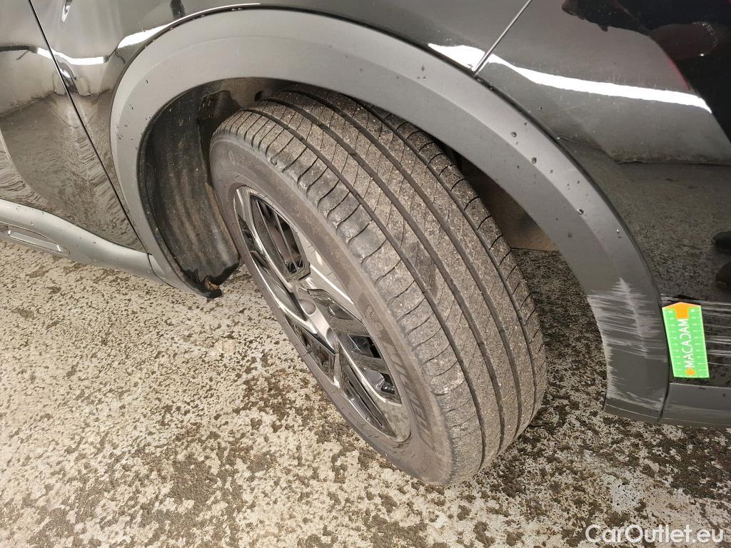  Citroen  C4   X / 2022 / 4P / Berline PureTech 130 SS EAT8 Feel Pack / GARANTIE STELLANTIS 10 ANS VOIR PHOTO 2 #94