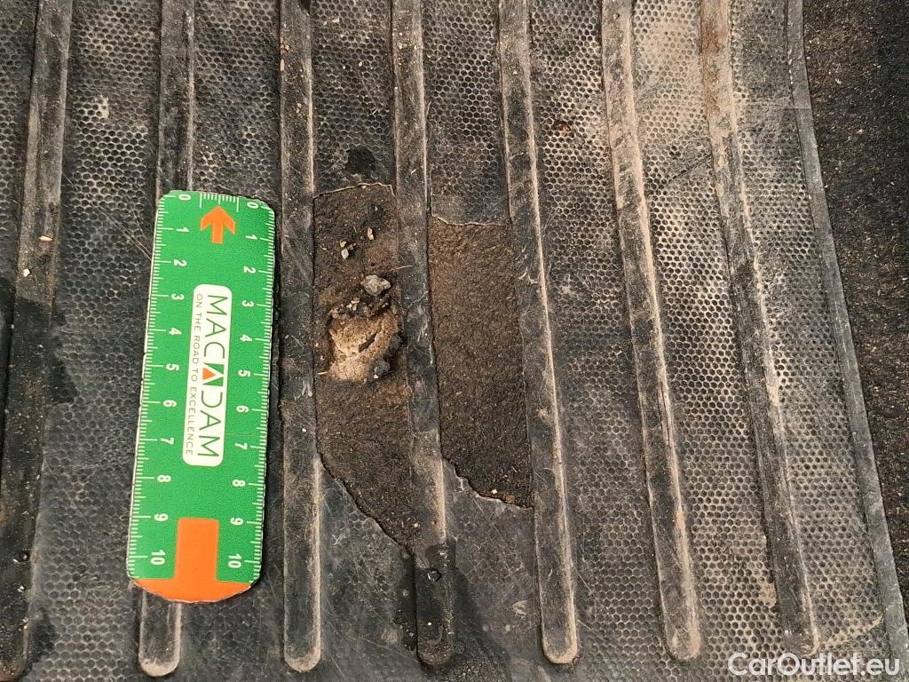 Citroen  C4   X / 2022 / 4P / Berline PureTech 130 SS EAT8 Feel Pack / GARANTIE STELLANTIS 10 ANS VOIR PHOTO 2 #2