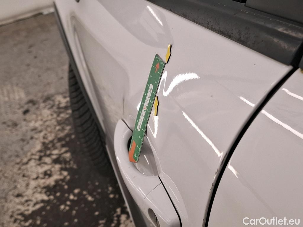  Citroen  C3   Société / 2020 / 5P / Berline / VU PureTech 83 SS BVM Feel Nav / GARANTIE STELLANTIS 10 ANS VOIR PHOTO 2 #4