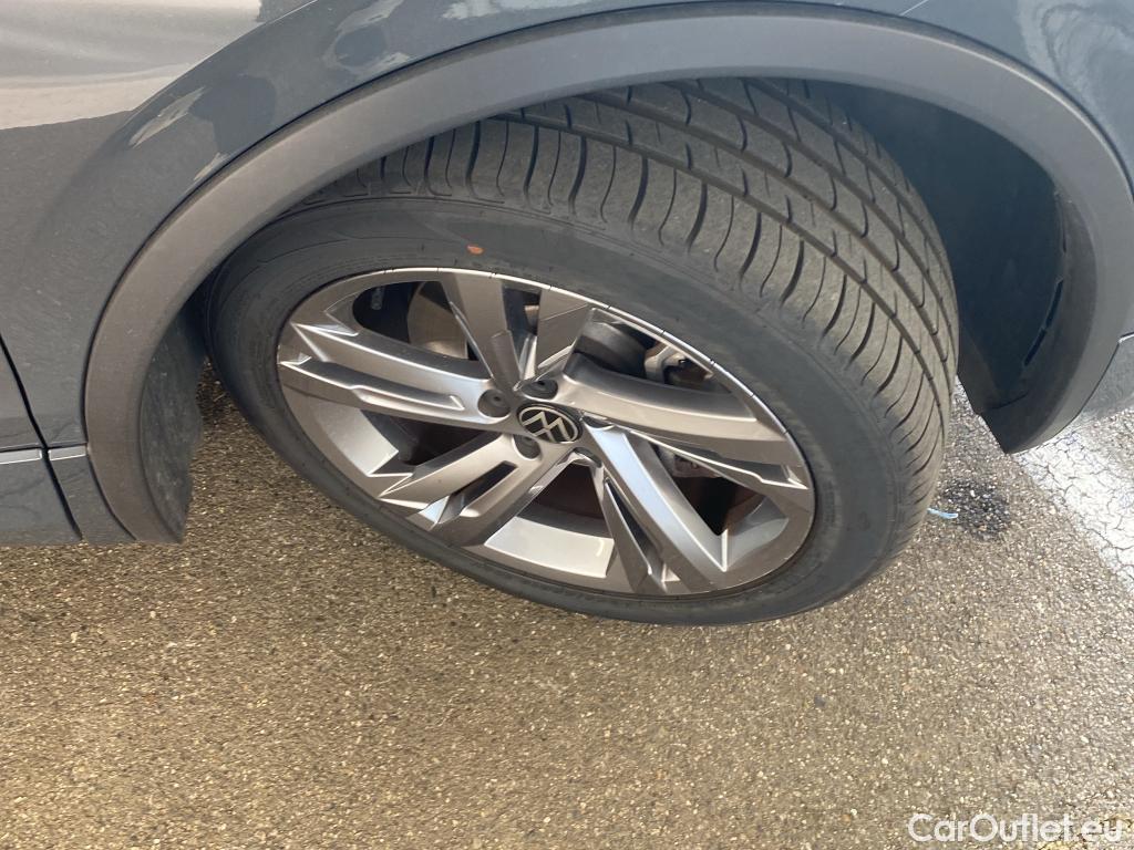  Volkswagen  Tiguan VOLKSWAGEN  / 2020 / 5P / SUV 1.4 eHybrid 245 DSG6 R-Line #1