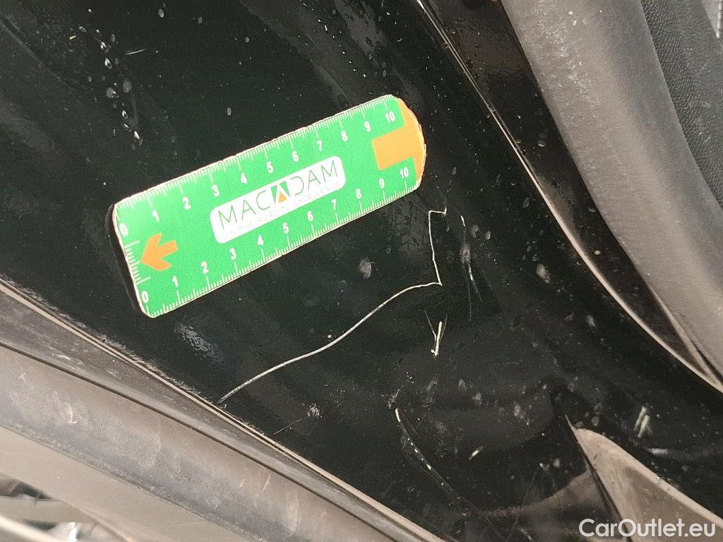  Citroen  C4   X / 2022 / 4P / Berline PureTech 130 SS EAT8 Feel Pack / GARANTIE STELLANTIS 10 ANS VOIR PHOTO 2 #28