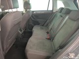  Volkswagen  Tiguan VOLKSWAGEN  / 2020 / 5P / SUV 2.0 TDI 150 DSG7 Elegance #9