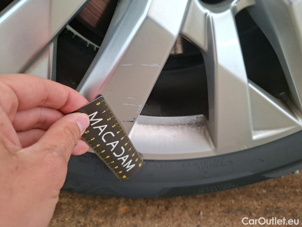 Peugeot  3008   / 2020 / 5P / SUV PureTech 130 SS EAT8 Active BUS / GARANTIE STELLANTIS 10 ANS VOIR PHOTO 2 #27