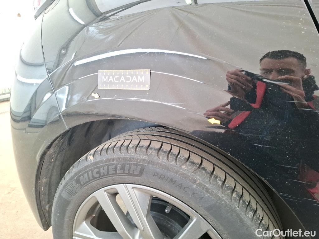  Peugeot  208   / 2019 / 5P / Berline Puretech 75 SS Active Business / GARANTIE STELLANTIS 10 ANS VOIR PHOTO 2 #17