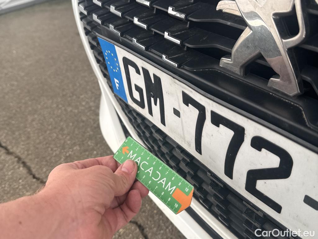  Peugeot  208   / 2019 / 5P / Berline PureTech 100 SS EAT8 Allure Pack / GARANTIE STELLANTIS 10 ANS VOIR PHOTO 2 #30