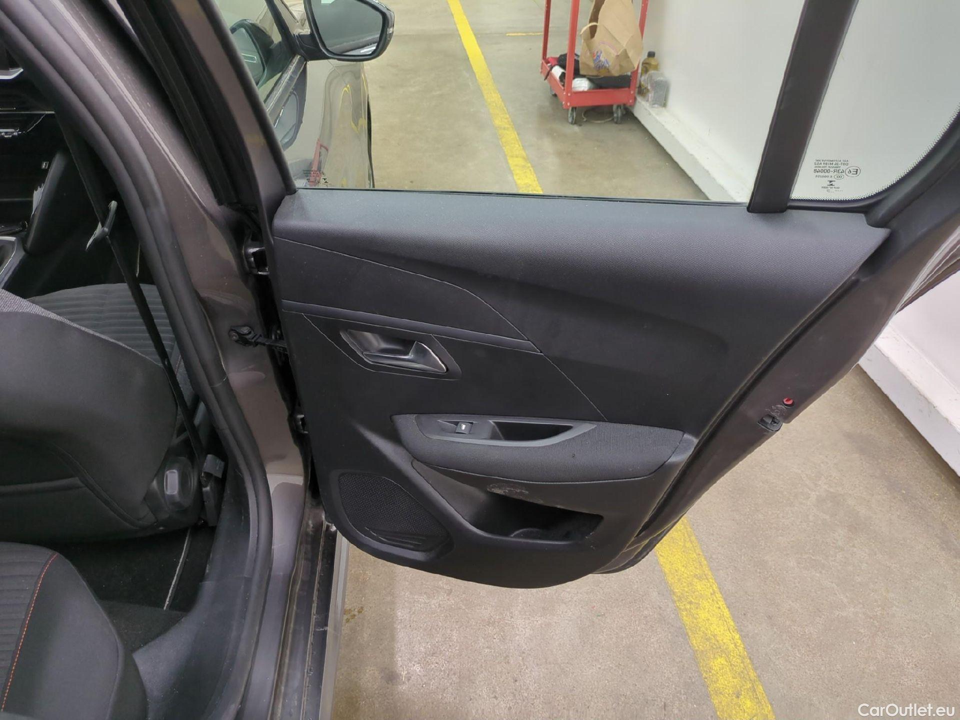  Peugeot  208   / 2019 / 5P / Berline Puretech 75 SS Active Business / GARANTIE STELLANTIS 10 ANS VOIR PHOTO 2 #17