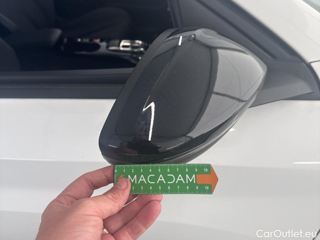  Peugeot  208   / 2019 / 5P / Berline PureTech 100 SS EAT8 Allure Pack / GARANTIE STELLANTIS 10 ANS VOIR PHOTO 2 #32