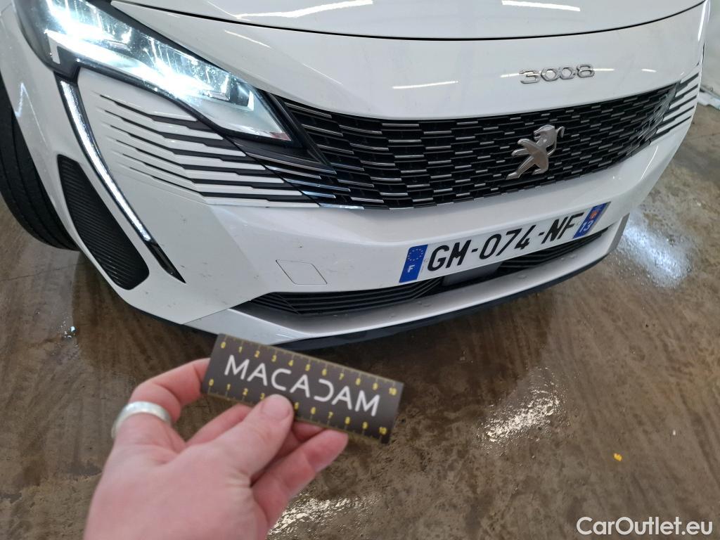  Peugeot  3008   2020 5P SUV PureTech 130 EAT8 Allure Pack / GARANTIE STELLANTIS 10 ANS VOIR PHOTO 2 #24