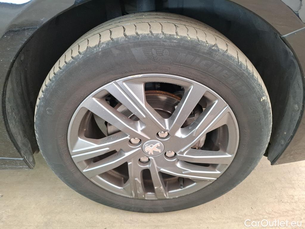  Peugeot  208   / 2019 / 5P / Berline Puretech 75 SS Active Business / GARANTIE STELLANTIS 10 ANS VOIR PHOTO 2 #38