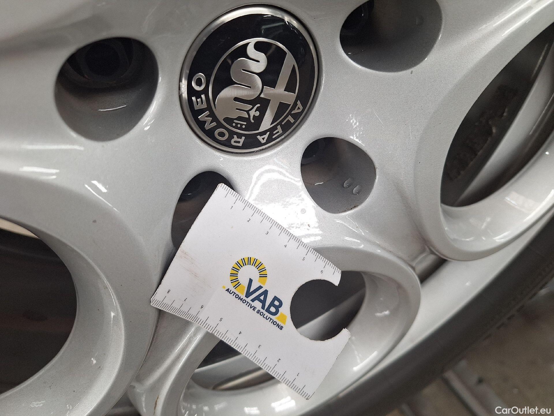  Alfa Romeo  TONALE Alfa Romeo,  '22,  1.5 MHEV 130 Sprint A #23