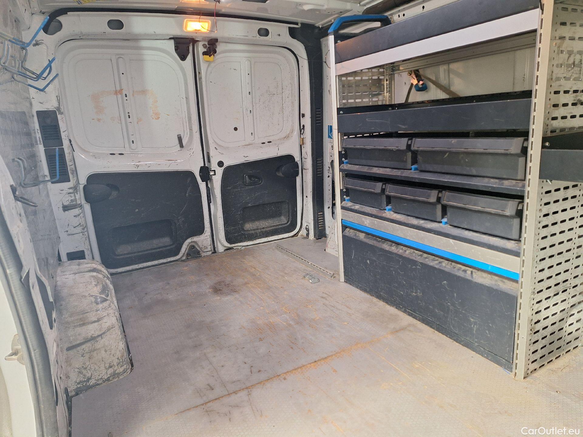  Renault  Trafic Renault, _ '14, Renault  L2H1 dCi 120 Grand Confort 2.9T 4d #29