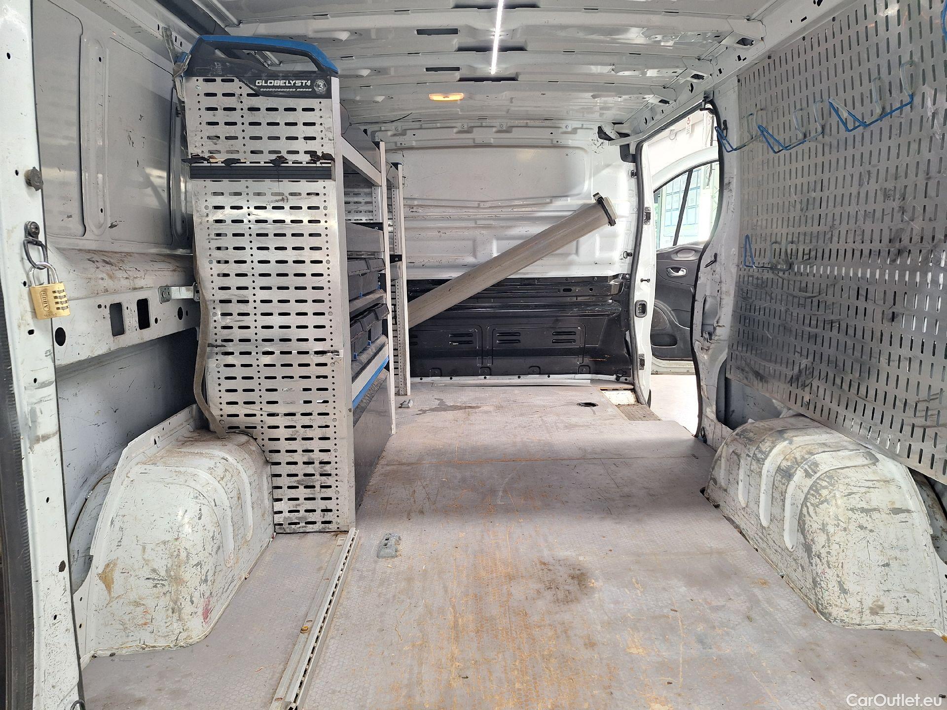  Renault  Trafic Renault, _ '14, Renault  L2H1 dCi 120 Grand Confort 2.9T 4d #30