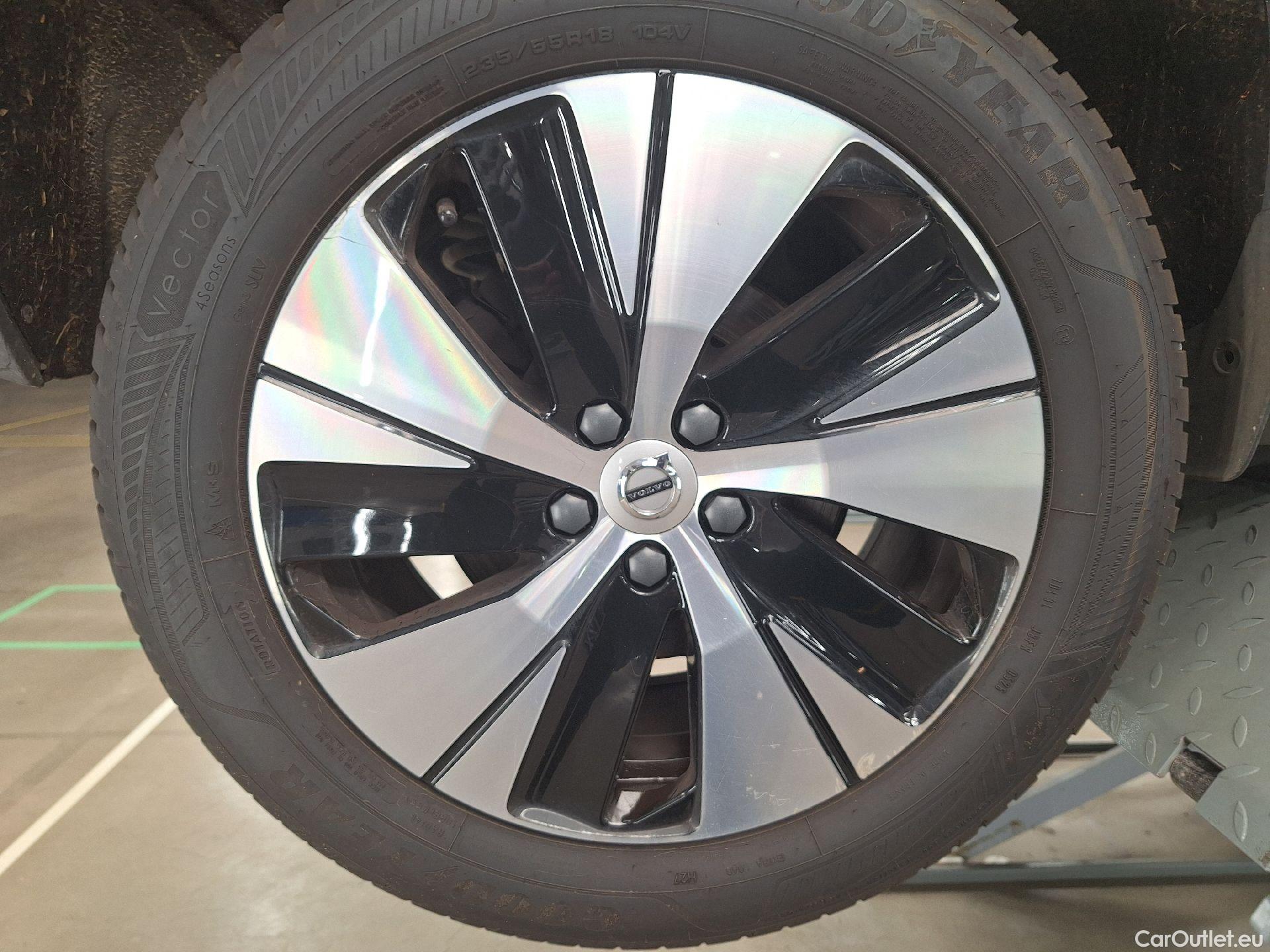  Volvo  XC 40 Volvo, XC40 FL'21 PHEV, Volvo XC40 T4 PHEV Plus Dark Design Aut. 5d #18