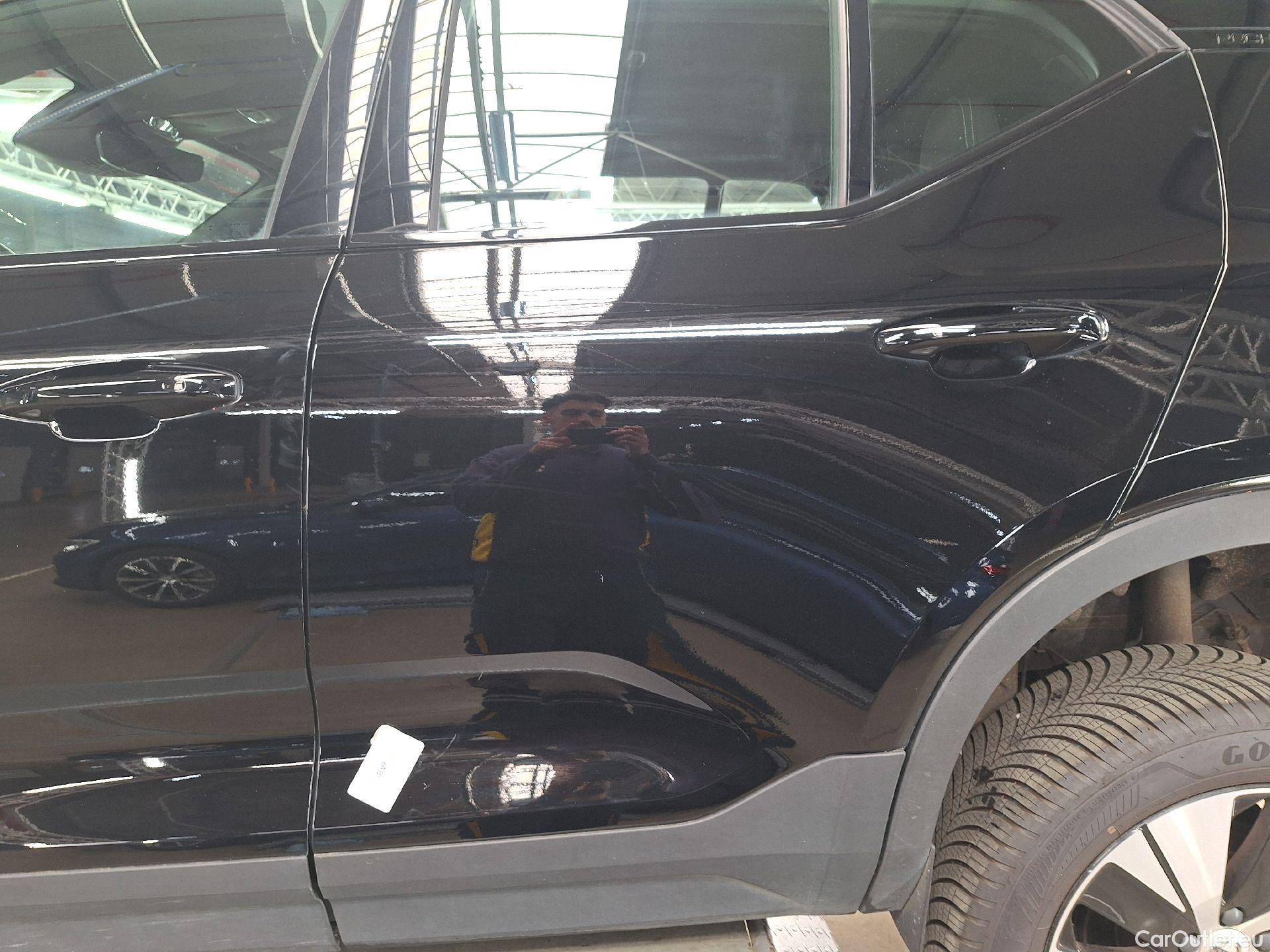  Volvo  XC 40 Volvo, XC40 FL'21 PHEV, Volvo XC40 T4 PHEV Plus Dark Design Aut. 5d #3