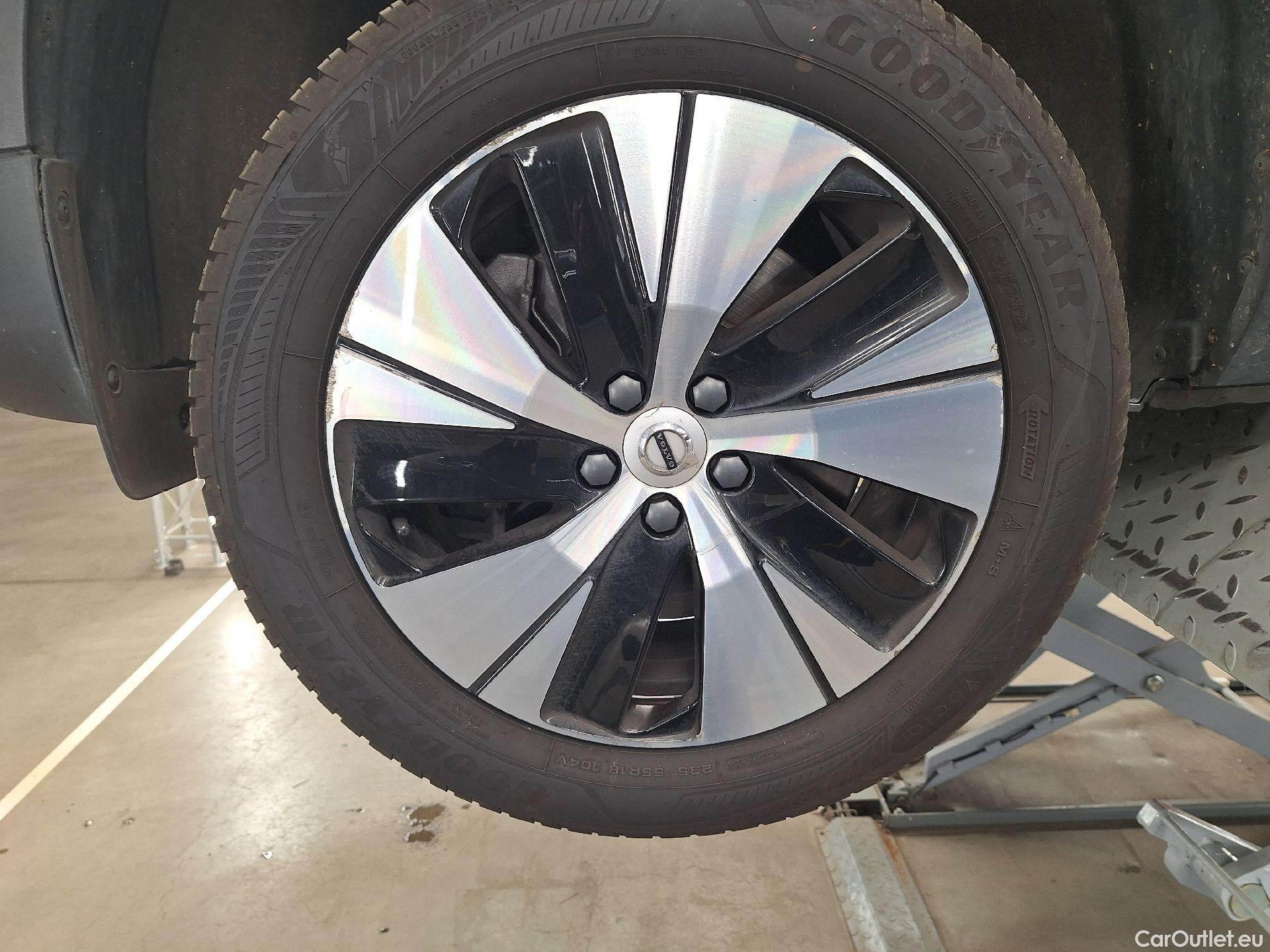  Volvo  XC 40 Volvo, XC40 FL'21 PHEV, Volvo XC40 T4 PHEV Plus Dark Design Aut. 5d #14
