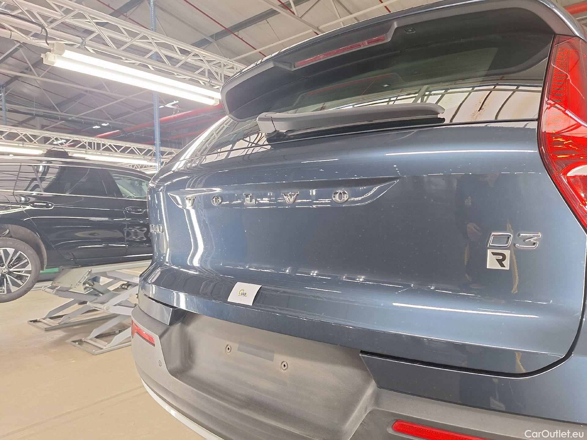  Volvo  XC 40 Volvo, XC40 '17, XC40 D3 Momentum Pro Gtr. #7