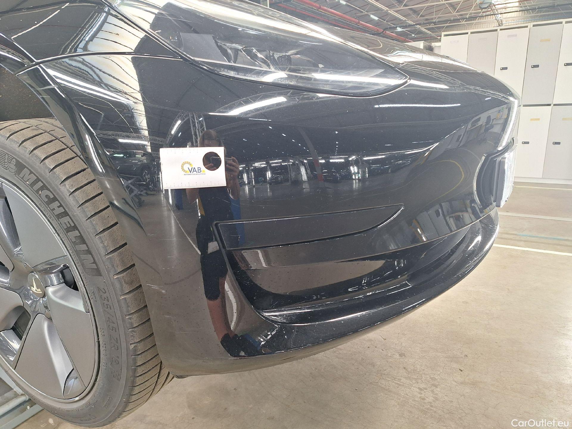  Tesla  Model 3 Tesla,  '18 BEV, Tesla  Standard RWD Plus 4d #30