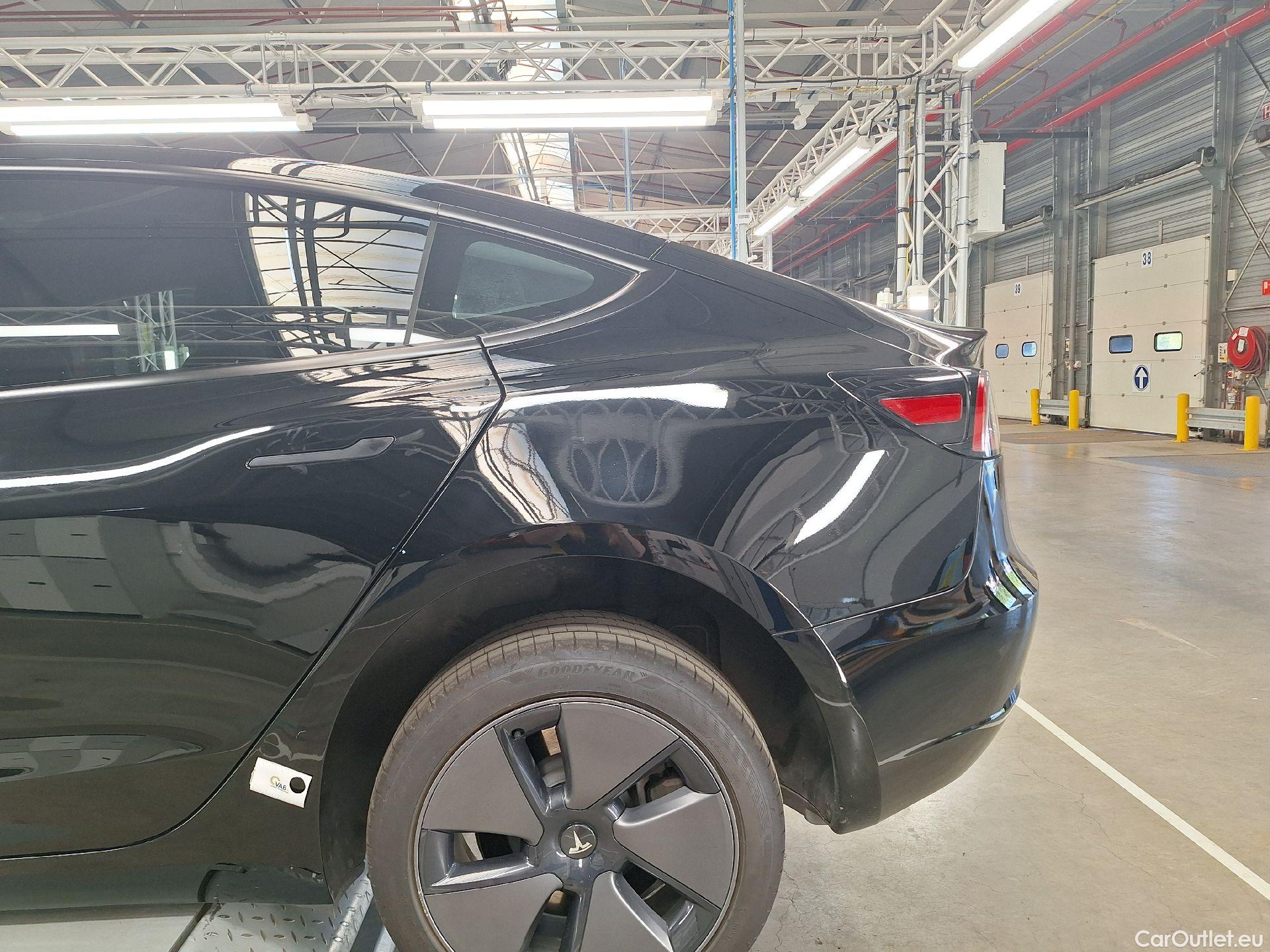  Tesla  Model 3 Tesla,  '18 BEV, Tesla  Standard RWD Plus 4d #50