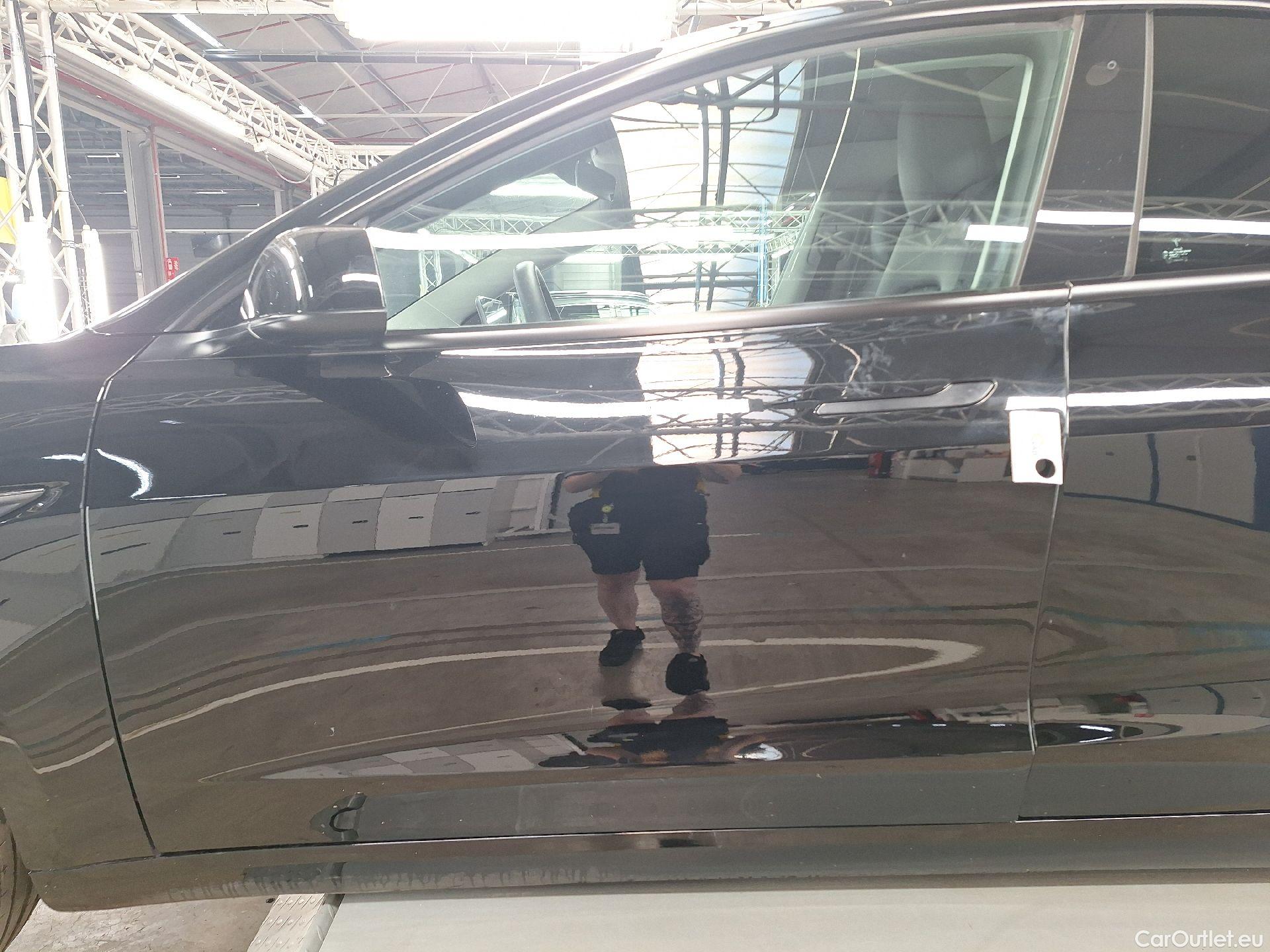  Tesla  Model 3 Tesla,  '18 BEV, Tesla  Standard RWD Plus 4d #39