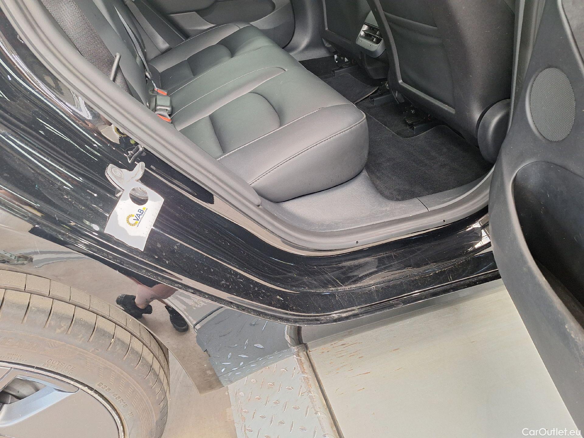  Tesla  Model 3 Tesla,  '18 BEV, Tesla  Standard RWD Plus 4d #78