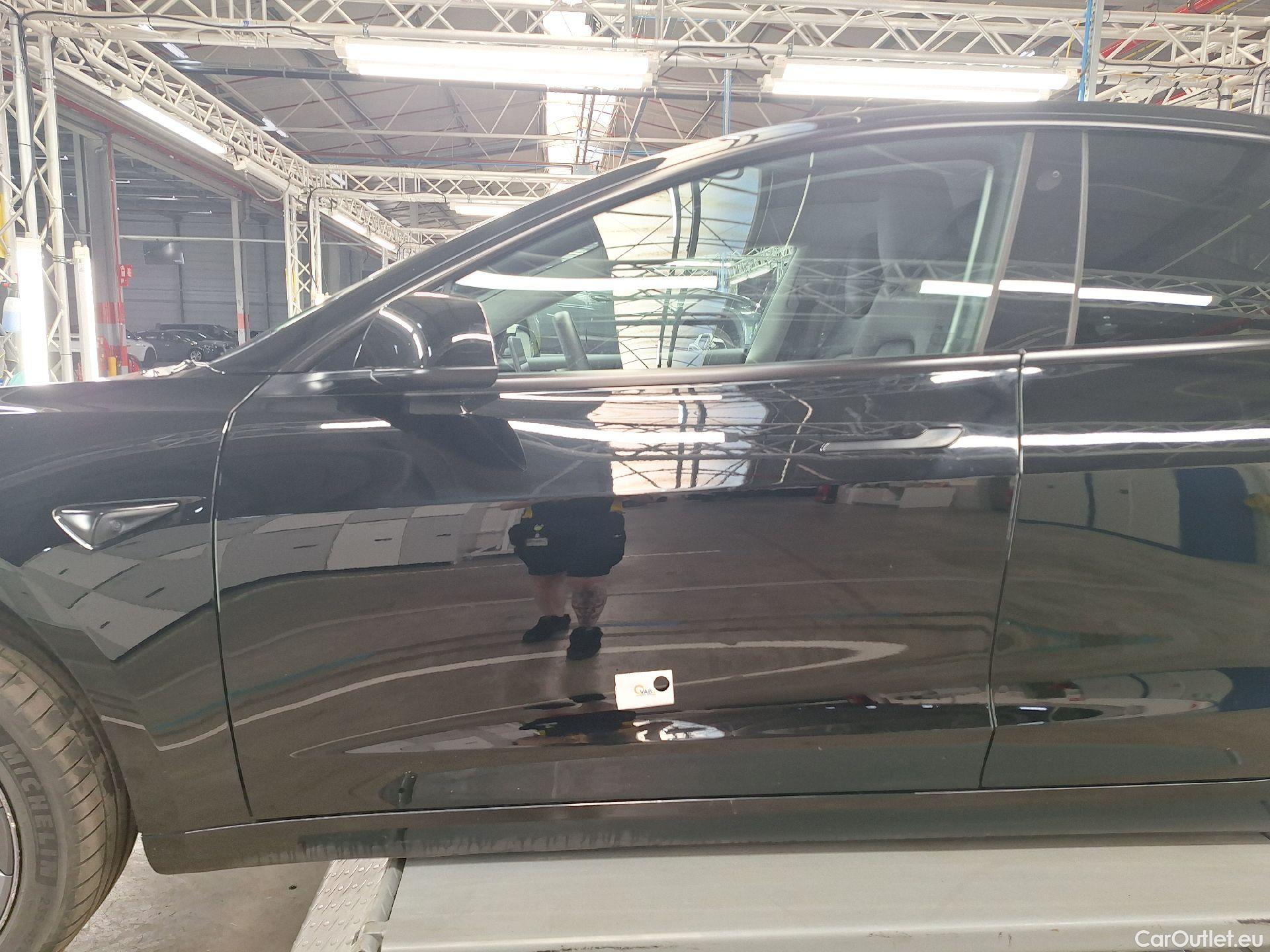  Tesla  Model 3 Tesla,  '18 BEV, Tesla  Standard RWD Plus 4d #36