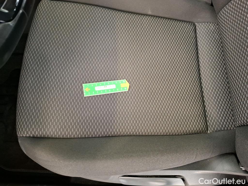  Volkswagen  Polo VOLKSWAGEN  / 2017 / 5P / Berline 1.0 TSI 95 Business #28