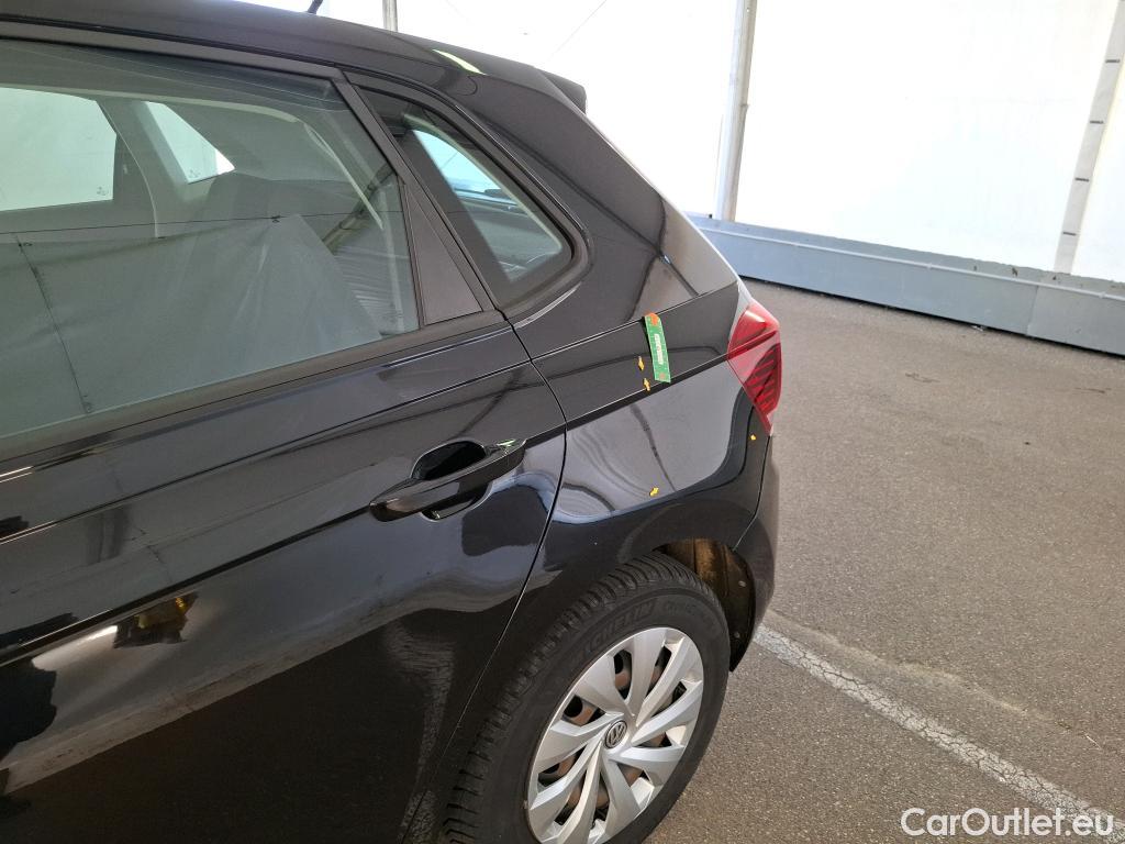  Volkswagen  Polo VOLKSWAGEN  / 2017 / 5P / Berline 1.0 TSI 95 Business #56